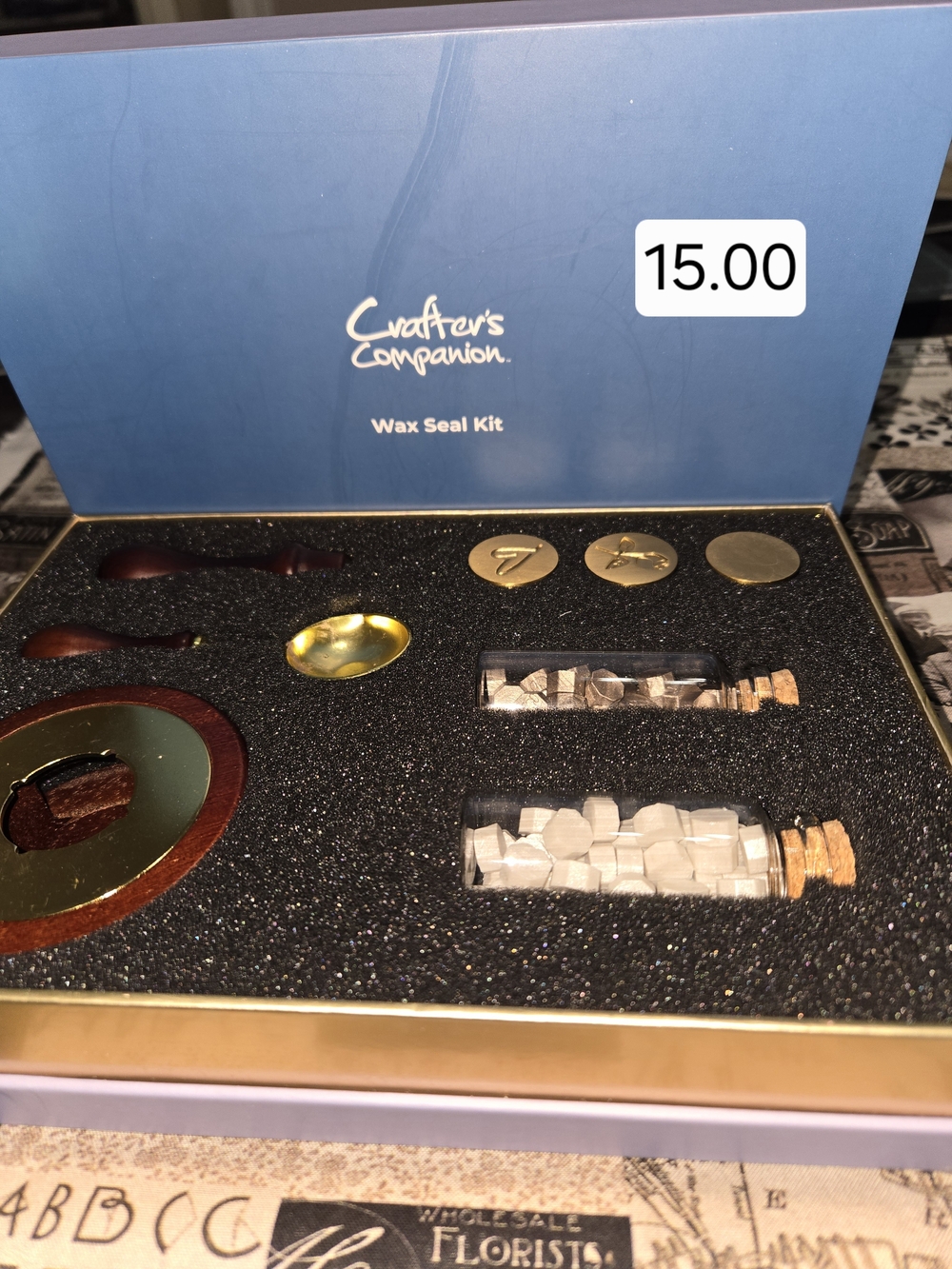 Gold and Brown Wax Seal Set